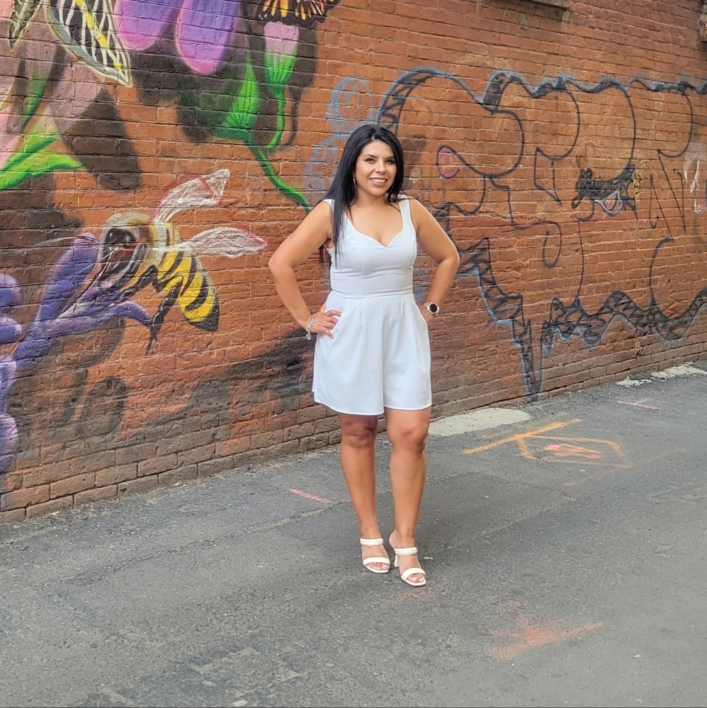 White Pleated V-Neck Sundress for Weddings - Picture 3 of 3